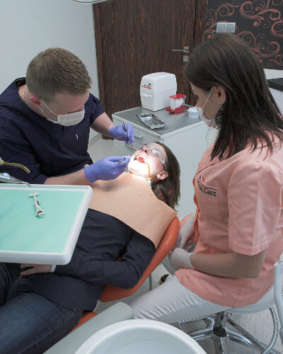 dentalcare-09_leczenie