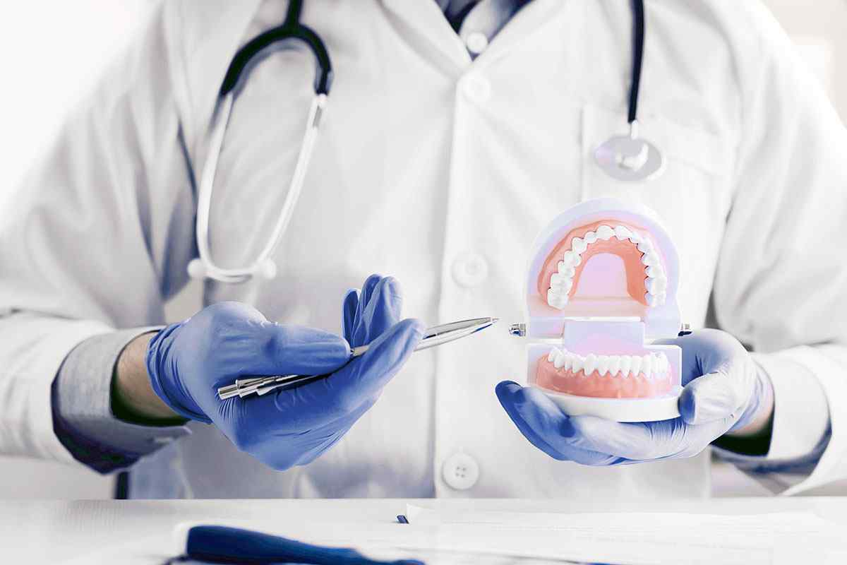 https://www.klinikadentalcare.pl/wp-content/uploads/2020/01/home-services-2.jpg