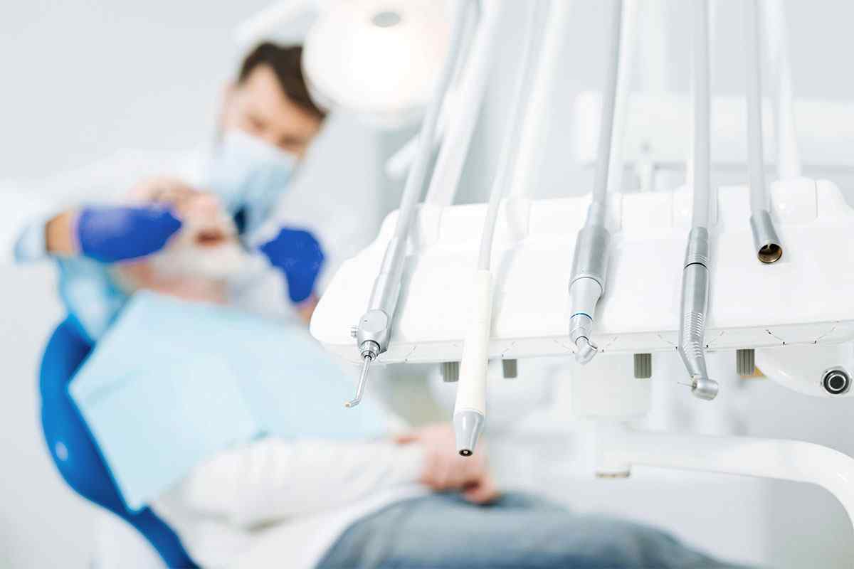 https://www.klinikadentalcare.pl/wp-content/uploads/2020/01/home-services.jpg